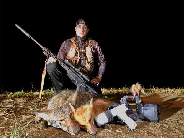 Tips from a Predator Pro on Hunting Coyotes and Foxes at Night
