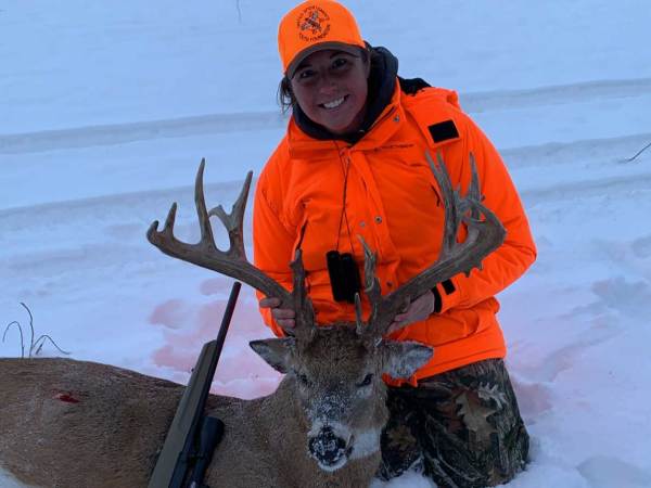 After Being Barred from the Family Deer Camp, Beginner’s Luck with a 215-Inch Iowa Buck