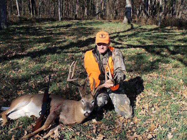 The Biggest Antlered Does You’ve Ever Seen—Including a 200-incher