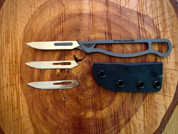 Best Horizontal Carry Fixed Blade Knives - 2023 Update
