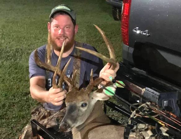 North Carolina Hunter Shoots "Three-Horned" 12-Point Buck