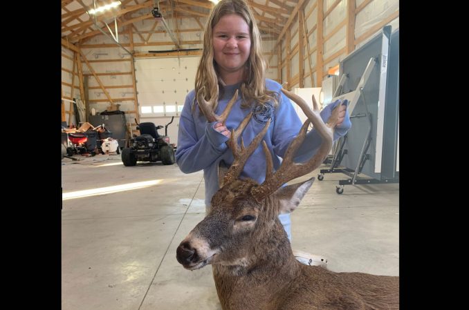 10-Year-Old Girl Takes 14-Point Buck—Bigger Than Her Dad’s Best