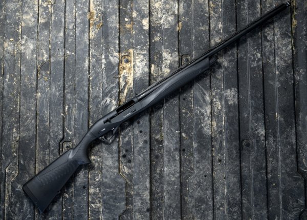 Shotgun Review: Benelli’s ETHOS Cordoba BE.S.T. Is a Niche Bird Hunting and Clay Target Auto-Loader