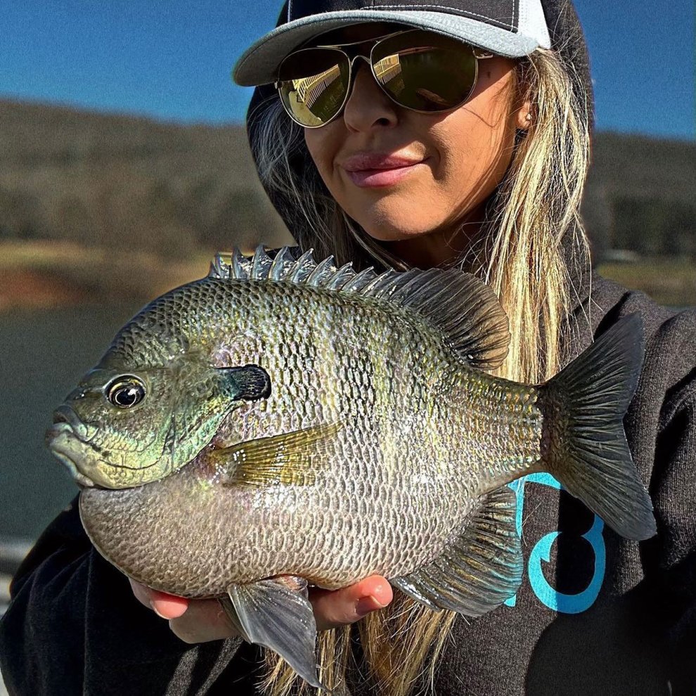 Meet the “Slab Queen” Who Is on a Mission to Grow (and Catch) the Next World-Record Bluegill