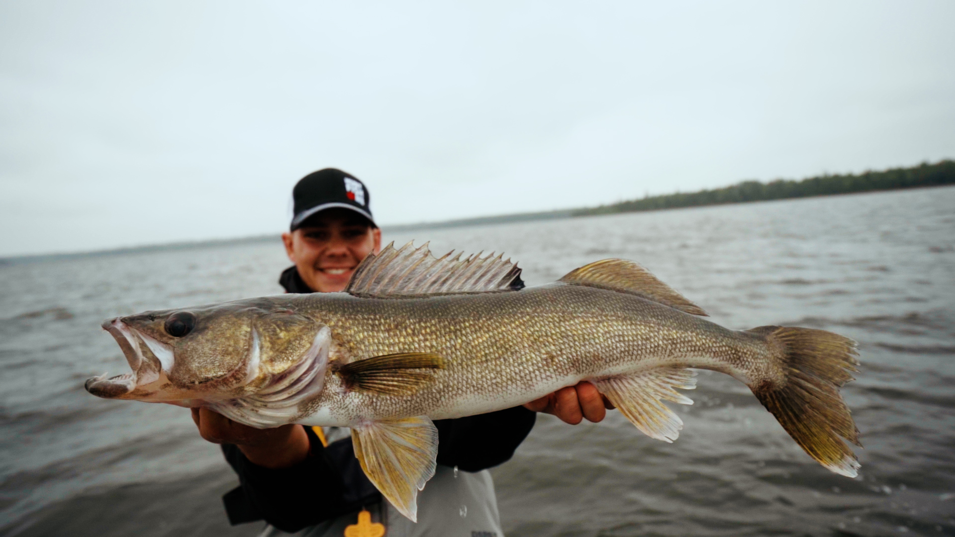 Ultimate Manitoba Shore Fishing Tour: Fairford River Madness