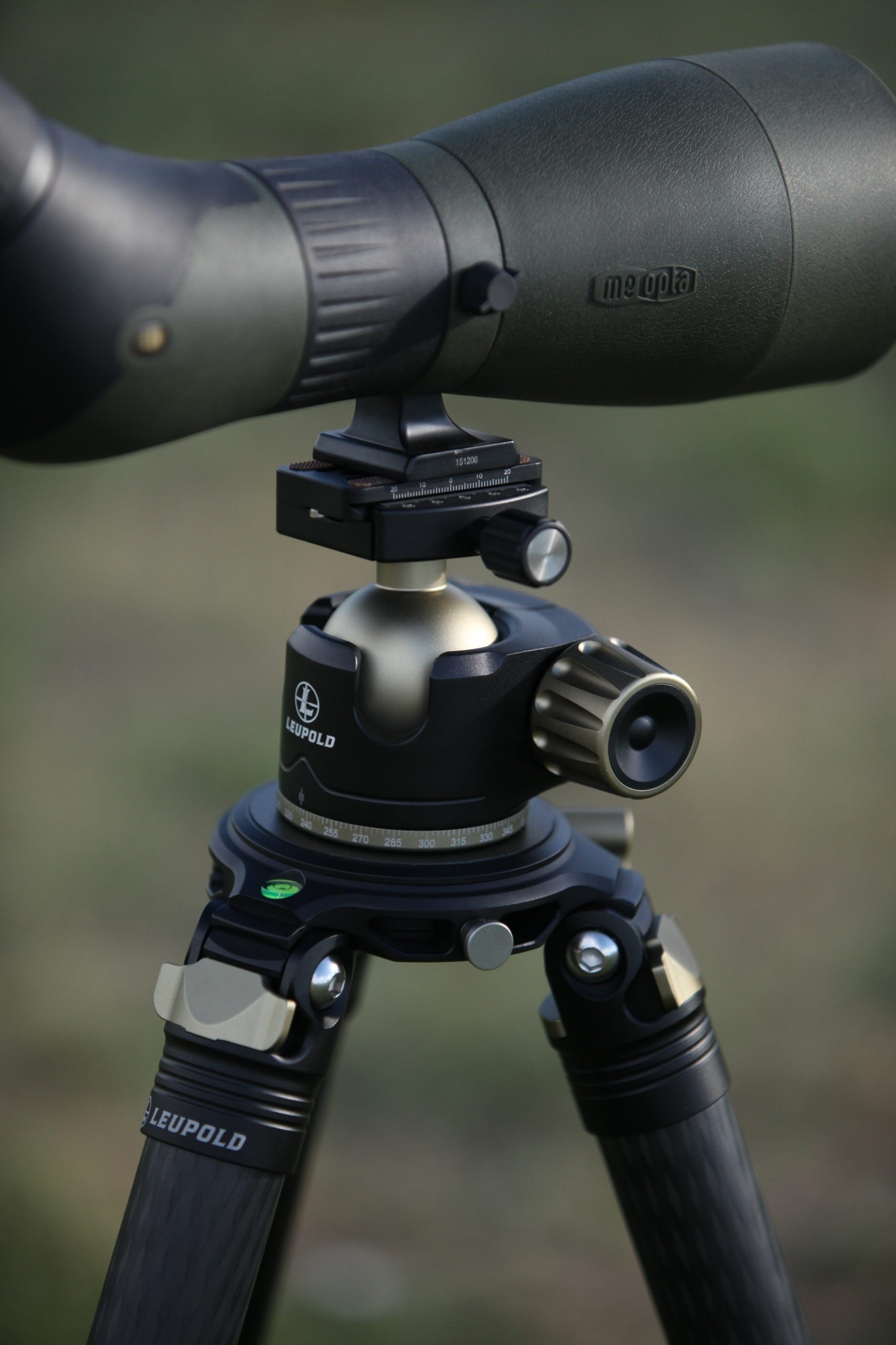 Leupold Mark 5 Tripod with Meopta spotting scope.