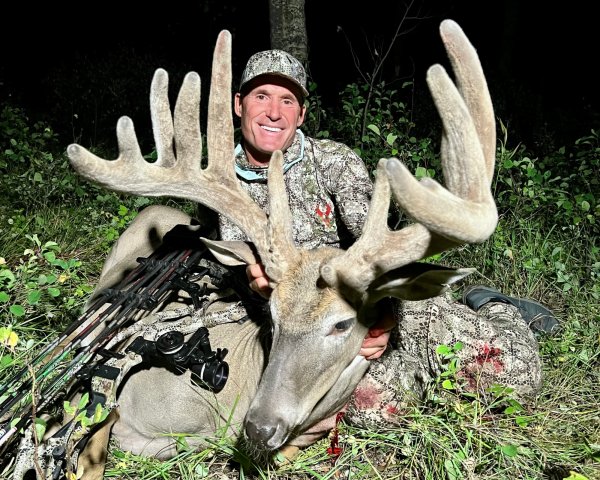 Bowhunter Tags Huge 300-Pound Alberta Whitetail