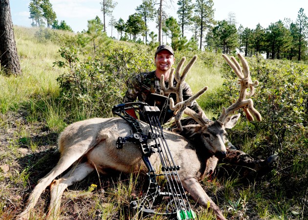 Bowhunter Tags a 225-Inch Monster Buck on Vermejo Ranch