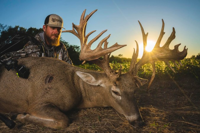 One of the Biggest Archery Bucks Ever Taken in Missouri Gets Green Scored