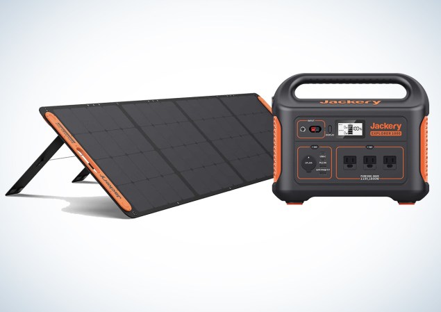 Prime Early Access Sale: Jackery Power Station and Solar Panel