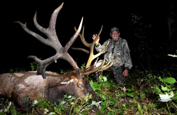 Pennsylvania Crossbow Hunter Tags Biggest Archery Bull in State History