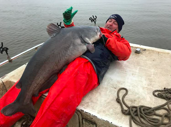 3 Ways to Catch Big Catfish Without a Rod and Reel
