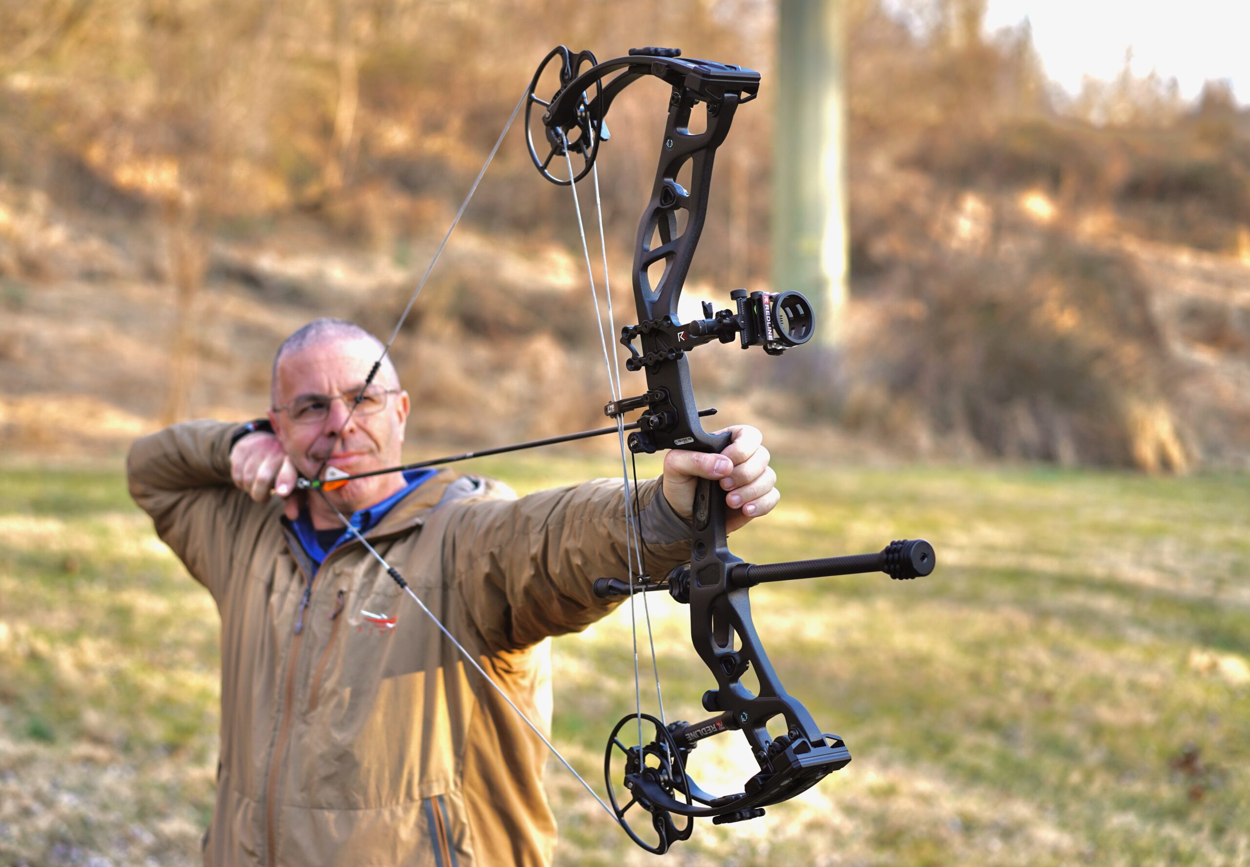Efficiency Refined: The Compound Bow Art