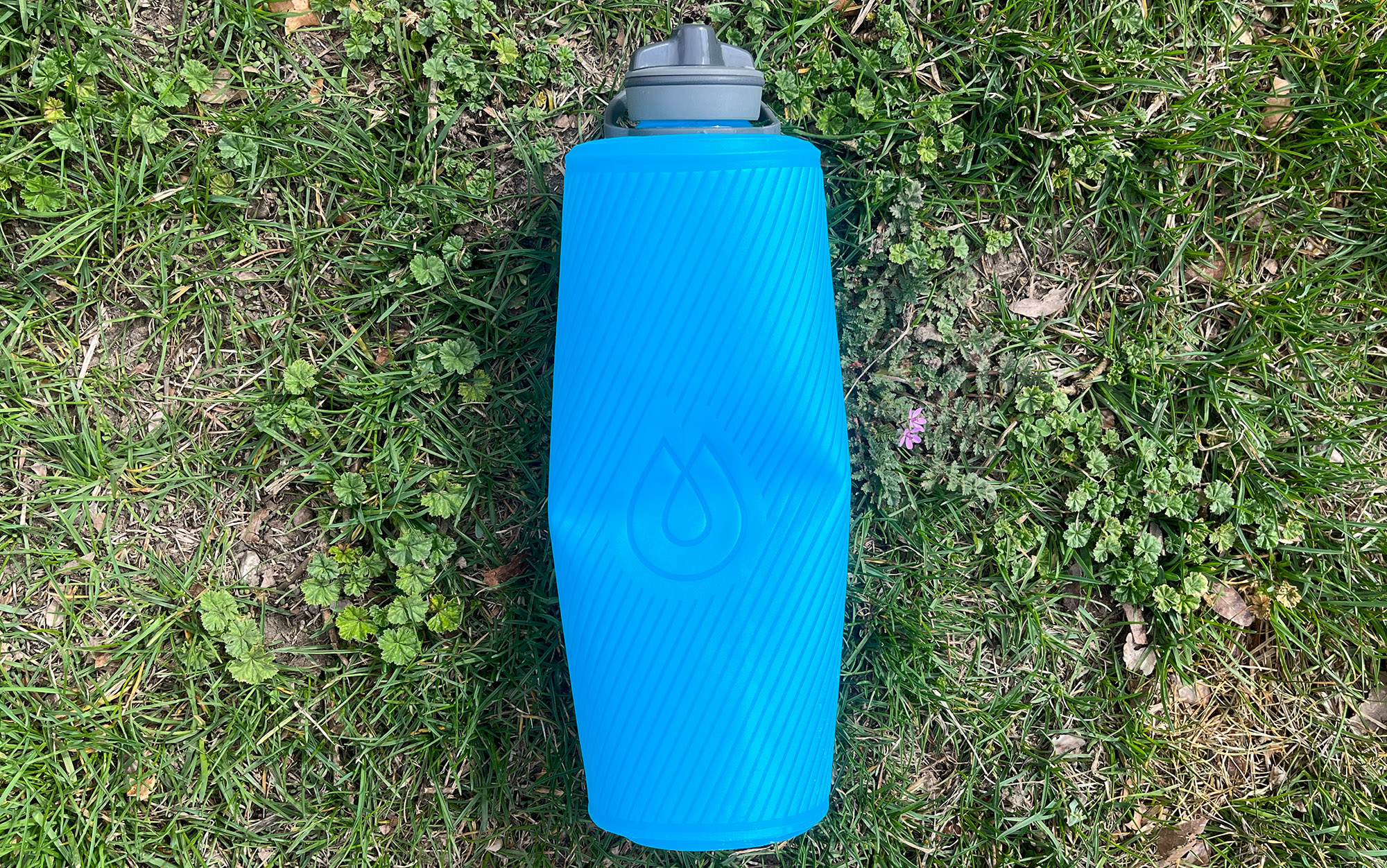 12 Best water bottles for traveling in 2024 - A Comprehensive