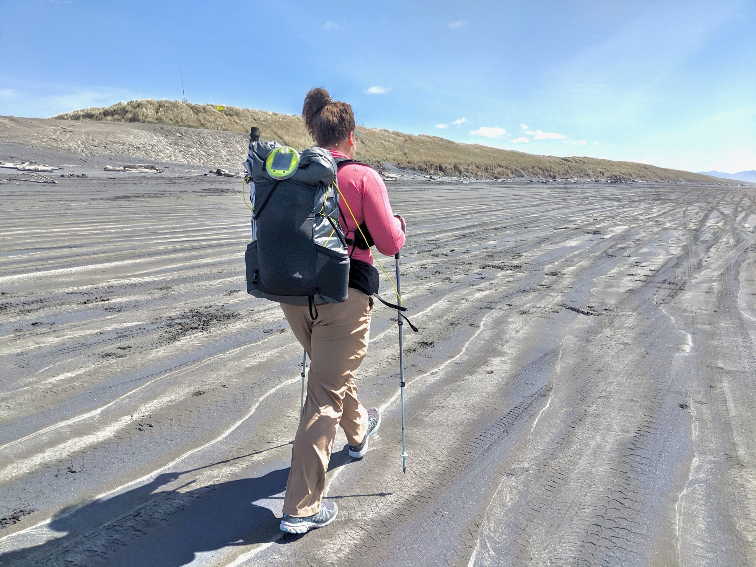 Despite having only carried traditional backpacking backpacks, Diana was extremely impressed with the load-bearing ability of the minimalist Six Moons Designs Swift X with the running-vest style straps.