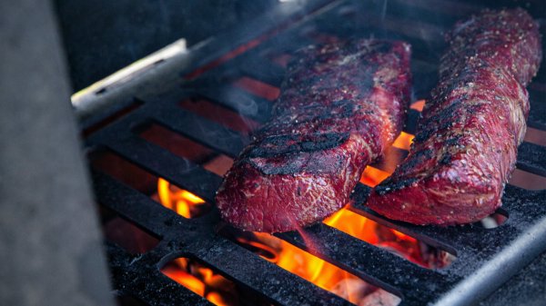 Is Ultra-High Heat Really the Best Way to Cook Venison?