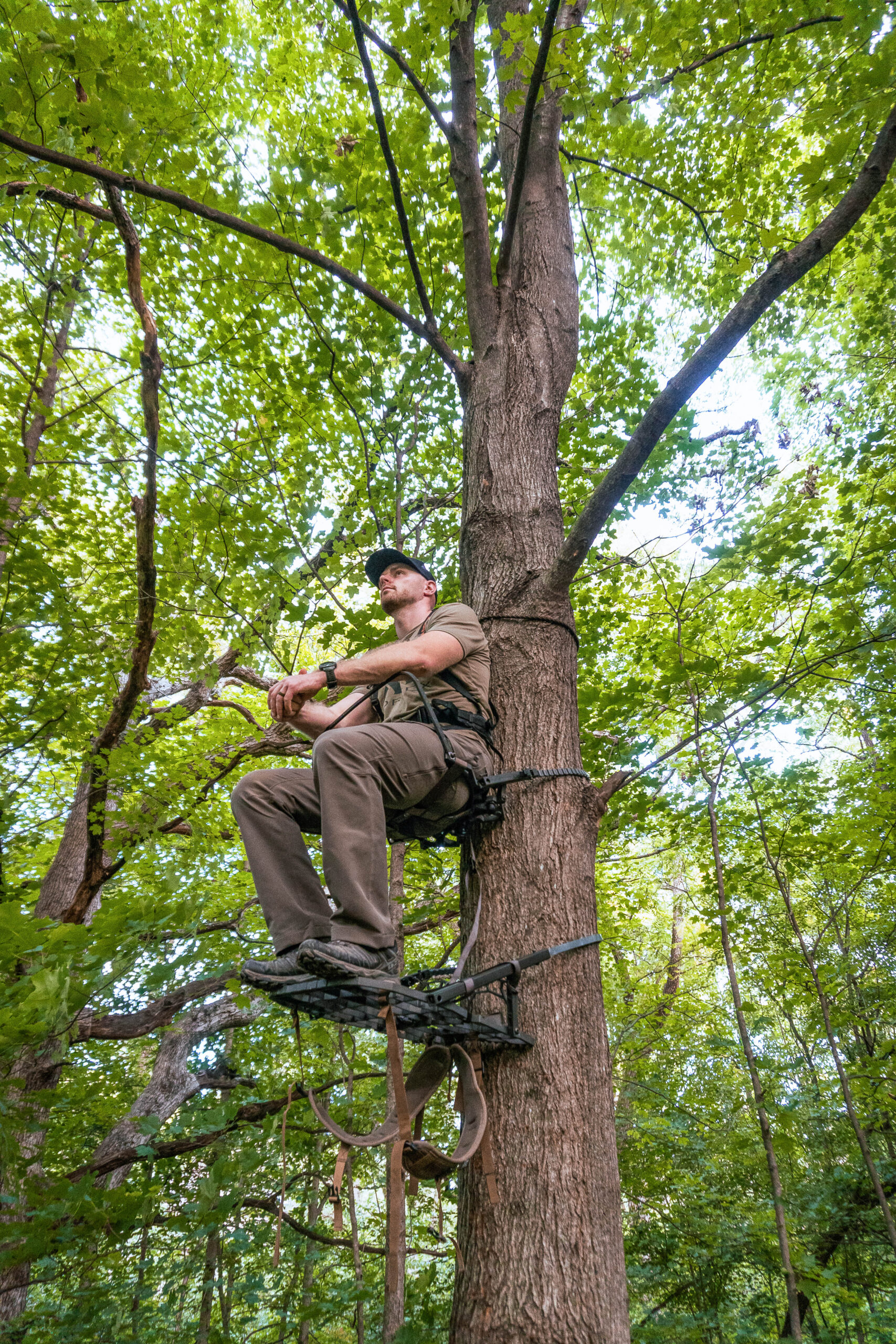 Lone Wolf Custom Gear Crossover climbing tree stand