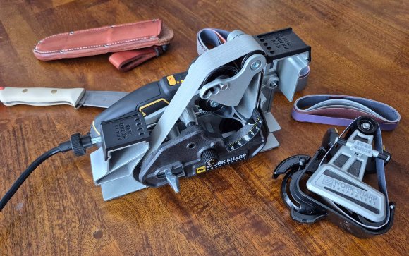 The best electric knife sharpener on the market.