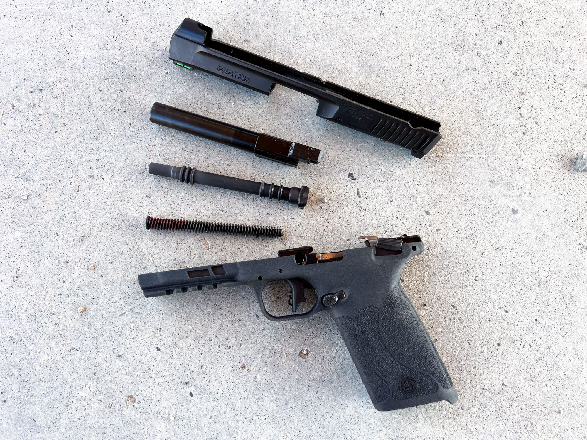 Smith & Wesson M&P 22 Magnum disassembled