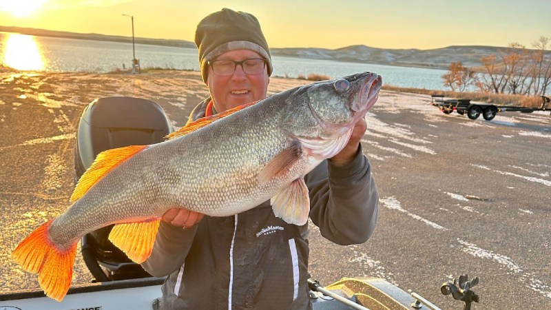 This Walleye Just Broke South Dakota’s 23-Year-Old State Record