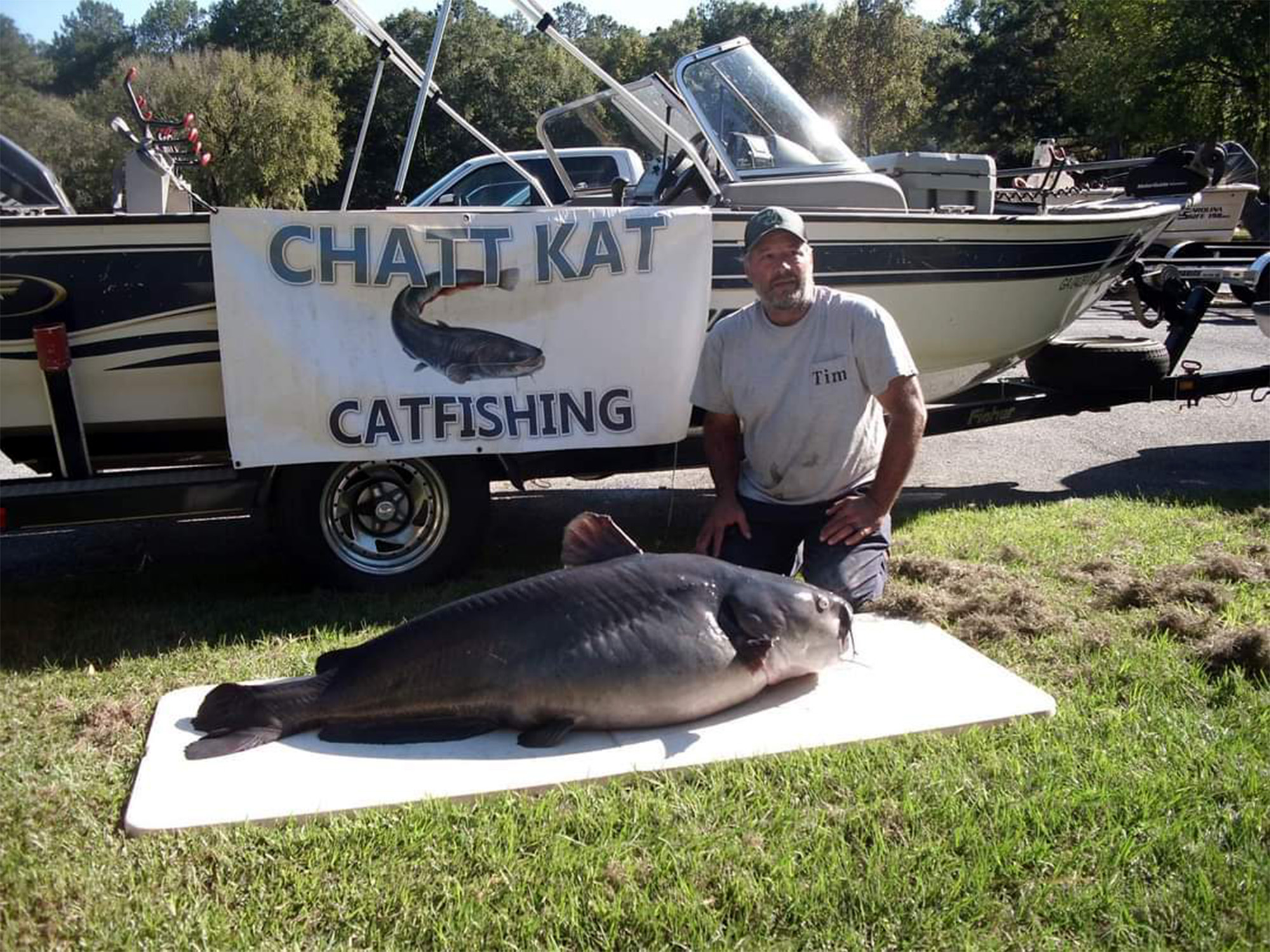 what do catfish eat record blue