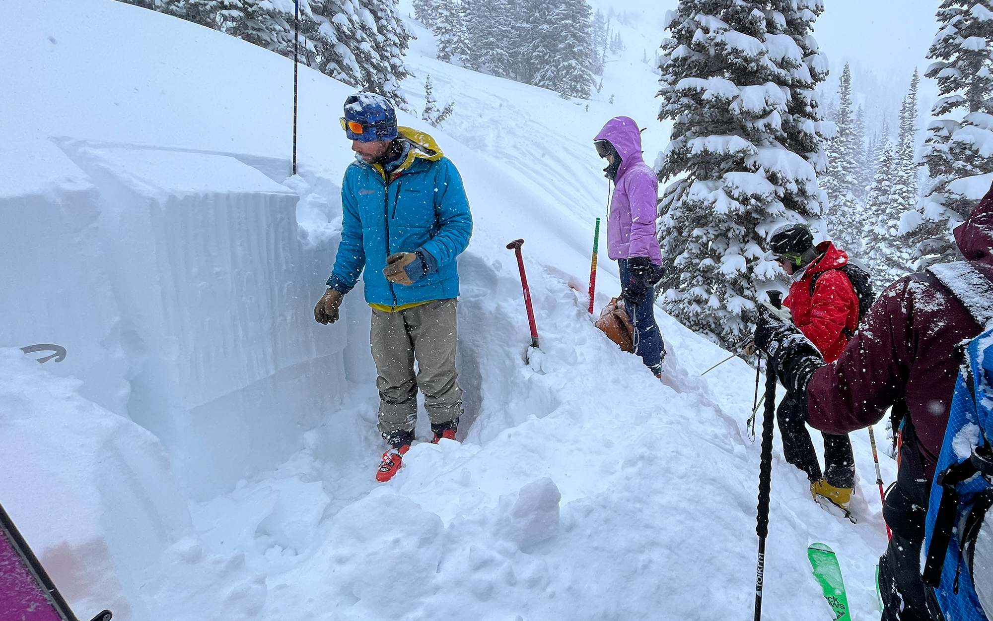 UMA instructor demonstrates how a slab of new snow burdening a buried layer of unstable snow can propagate across a slope, causing the kind of avalanches that make the snow under your feet shatter like a pane of glass.