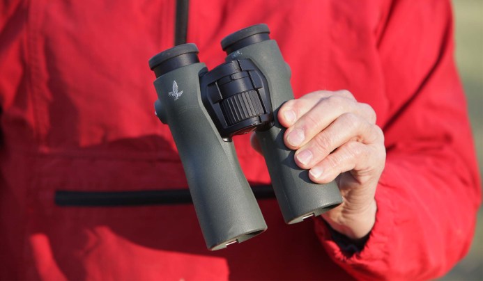 Testing the best binoculars for bird watching