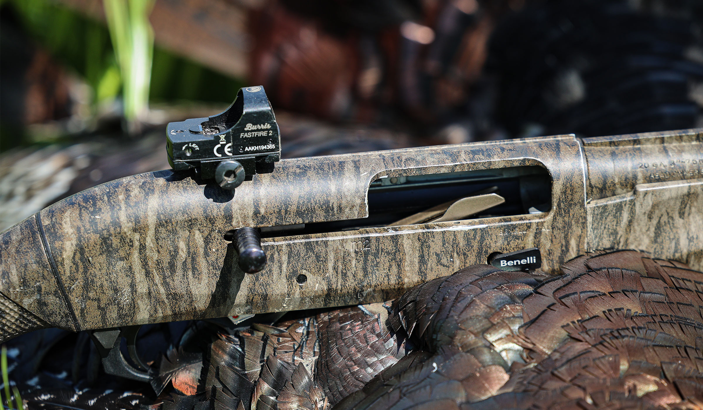 The Benelli M2 Turkey Performance Shop comes with a Burris FastFire 2. 