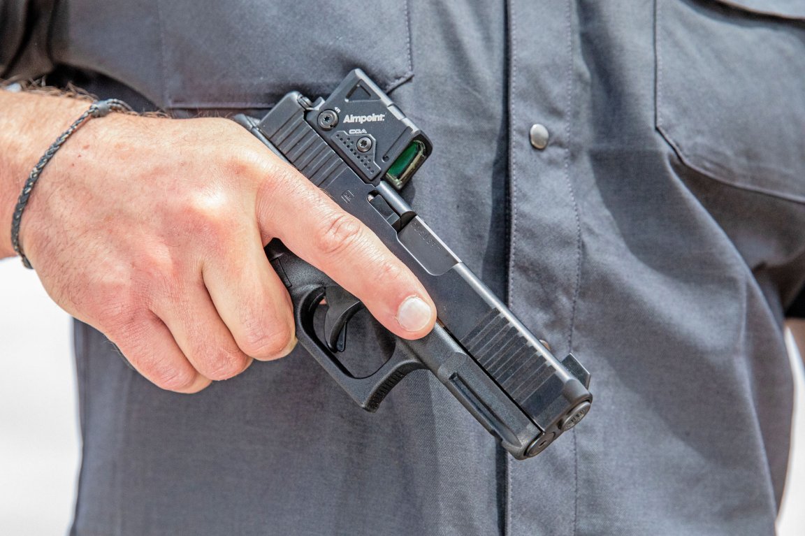 aimpoint COA and Glock G19