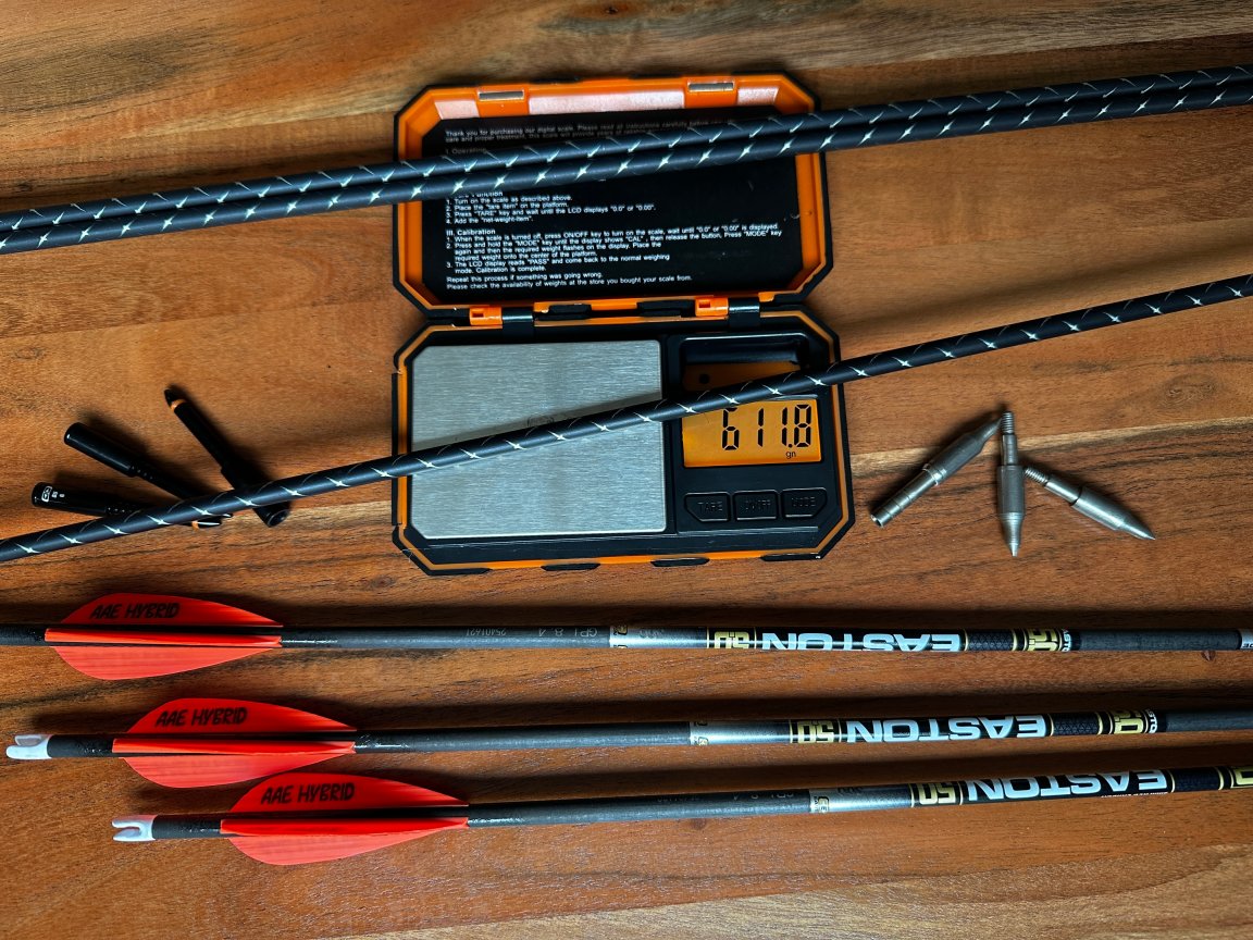 Heavy arrow weighing over 600 grains.