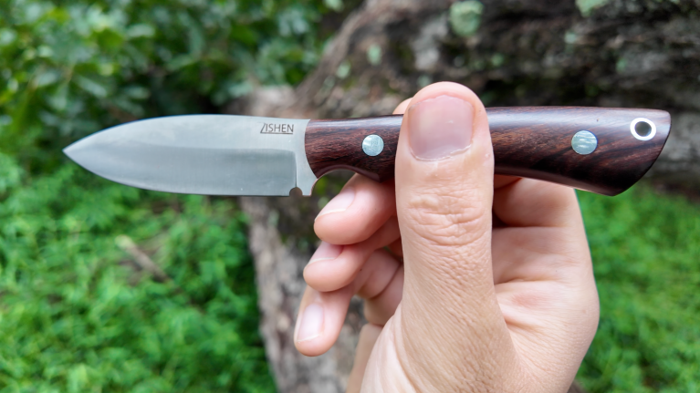 Best custom hunting knife