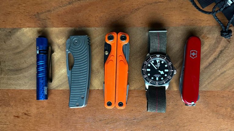 Black Friday Deals on EDC Essentials: Watches, Wallets, Flashlights, and Knives