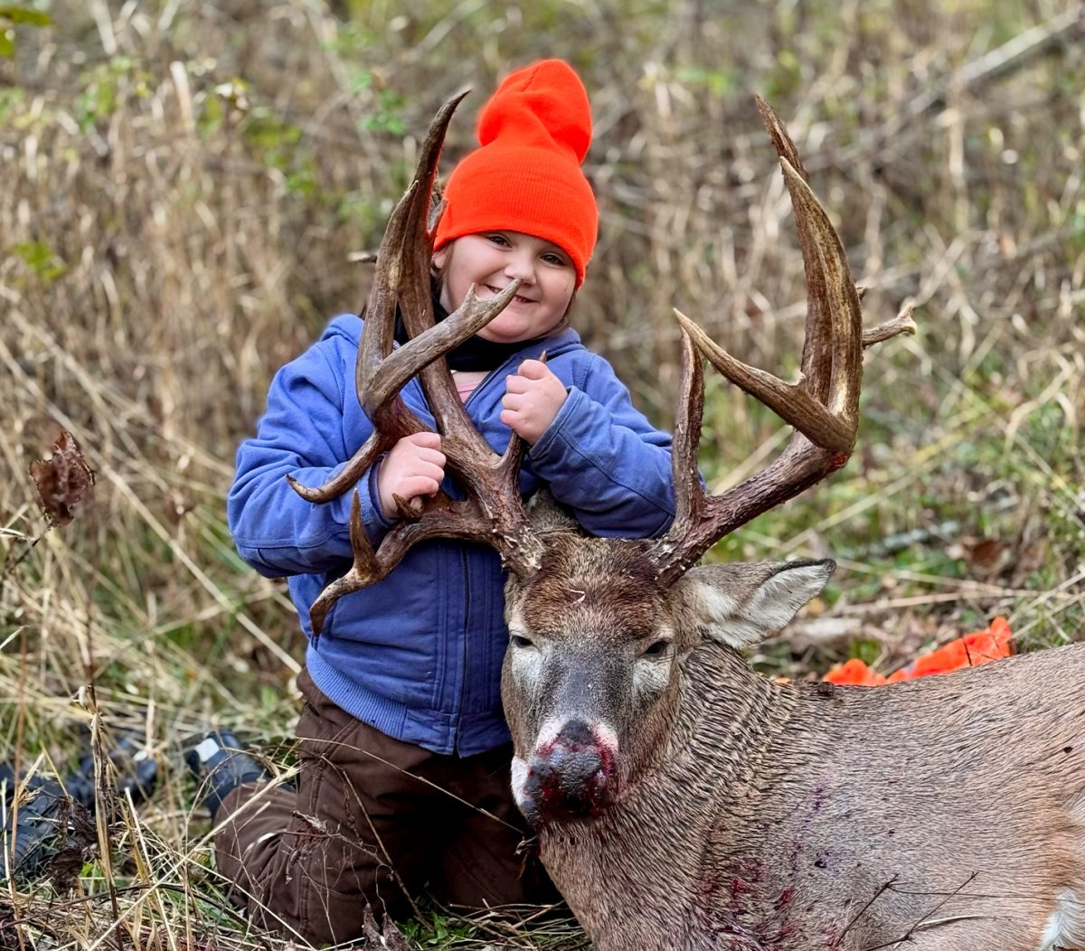 This Kindergartener’s First Deer Is a Huge Droptine Buck
