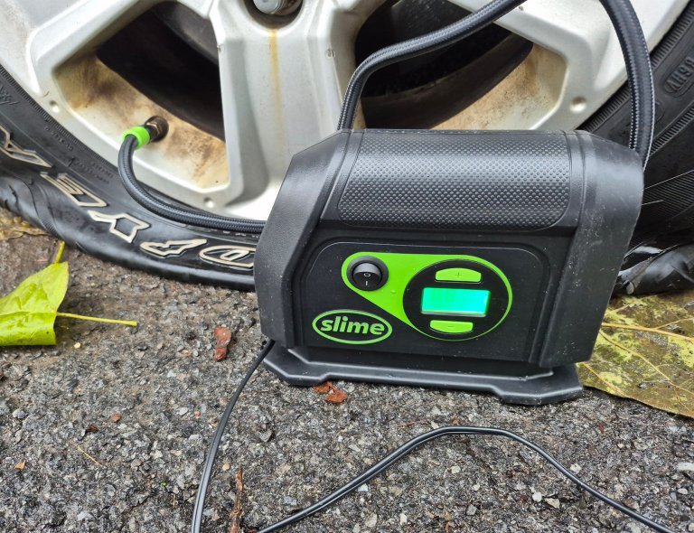 slime portable tire inflator