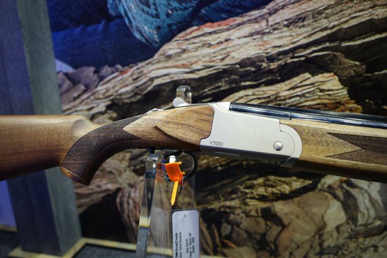 The Stoeger V7000