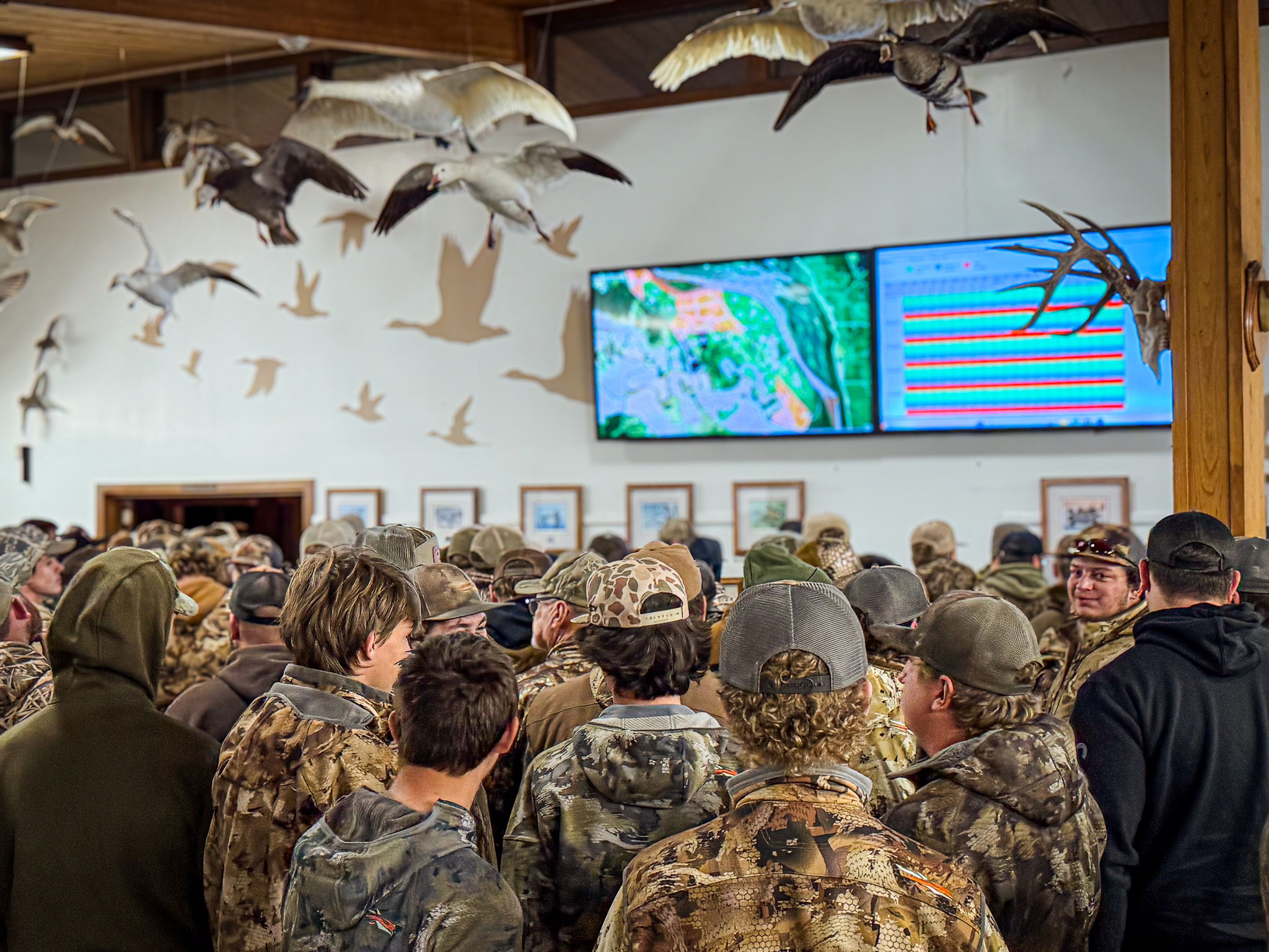 Duck hunters in a poor line in Missouri.