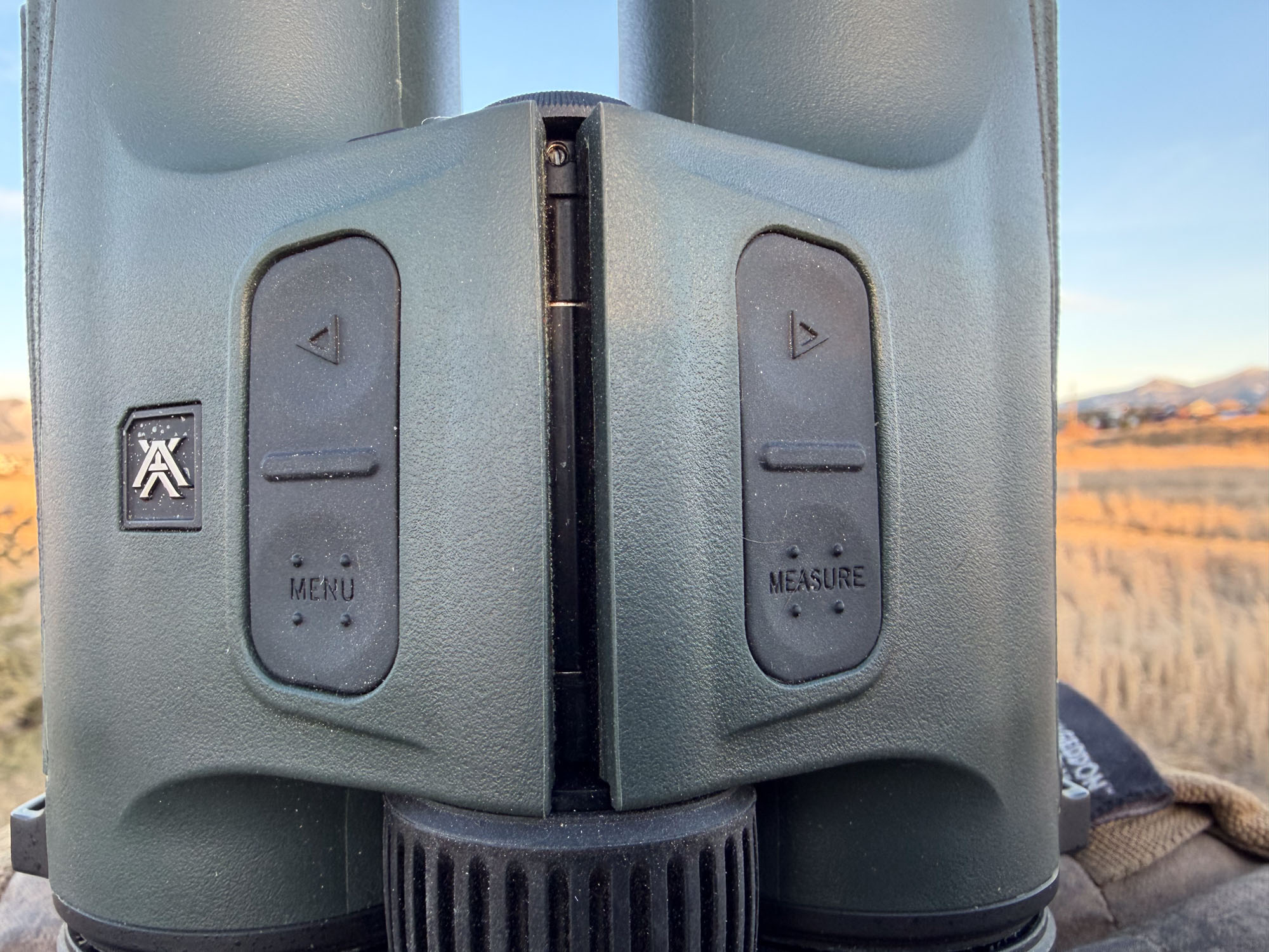 Vortex Talon HD 10K 10x42 control buttons