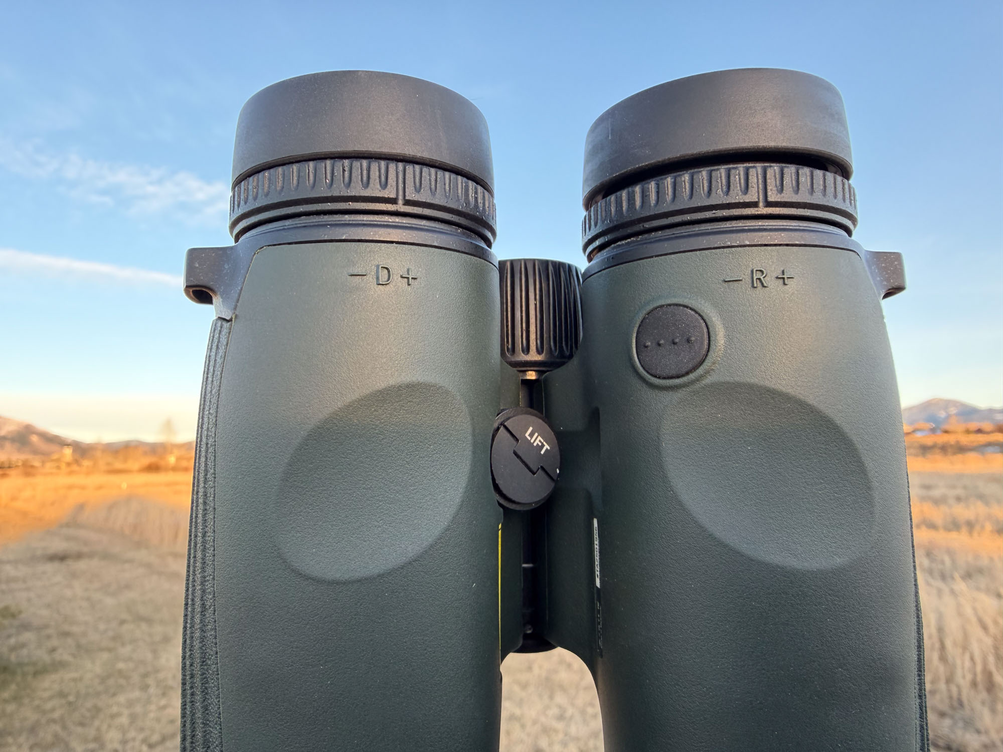 Vortex Talon HD 10K 10x42 focus rings