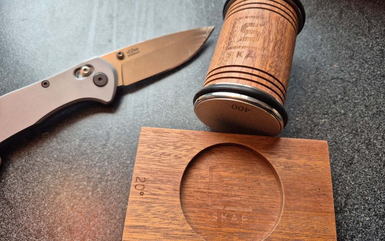 Skar rolling knife sharpener