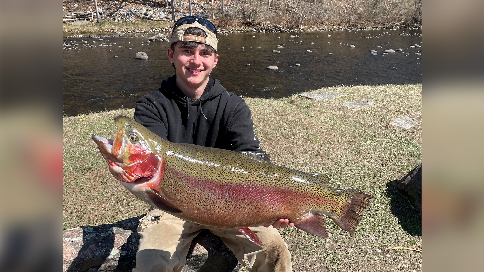 Derby Fisherman Catches a State-Record Rainbow with a Vintage Rod and a  Live Worm | Outdoor Life
