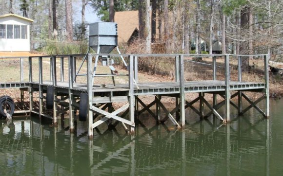 Fish Dock Rd How to Fish a Dock for Giant Bass and Panfish | Outdoor Life