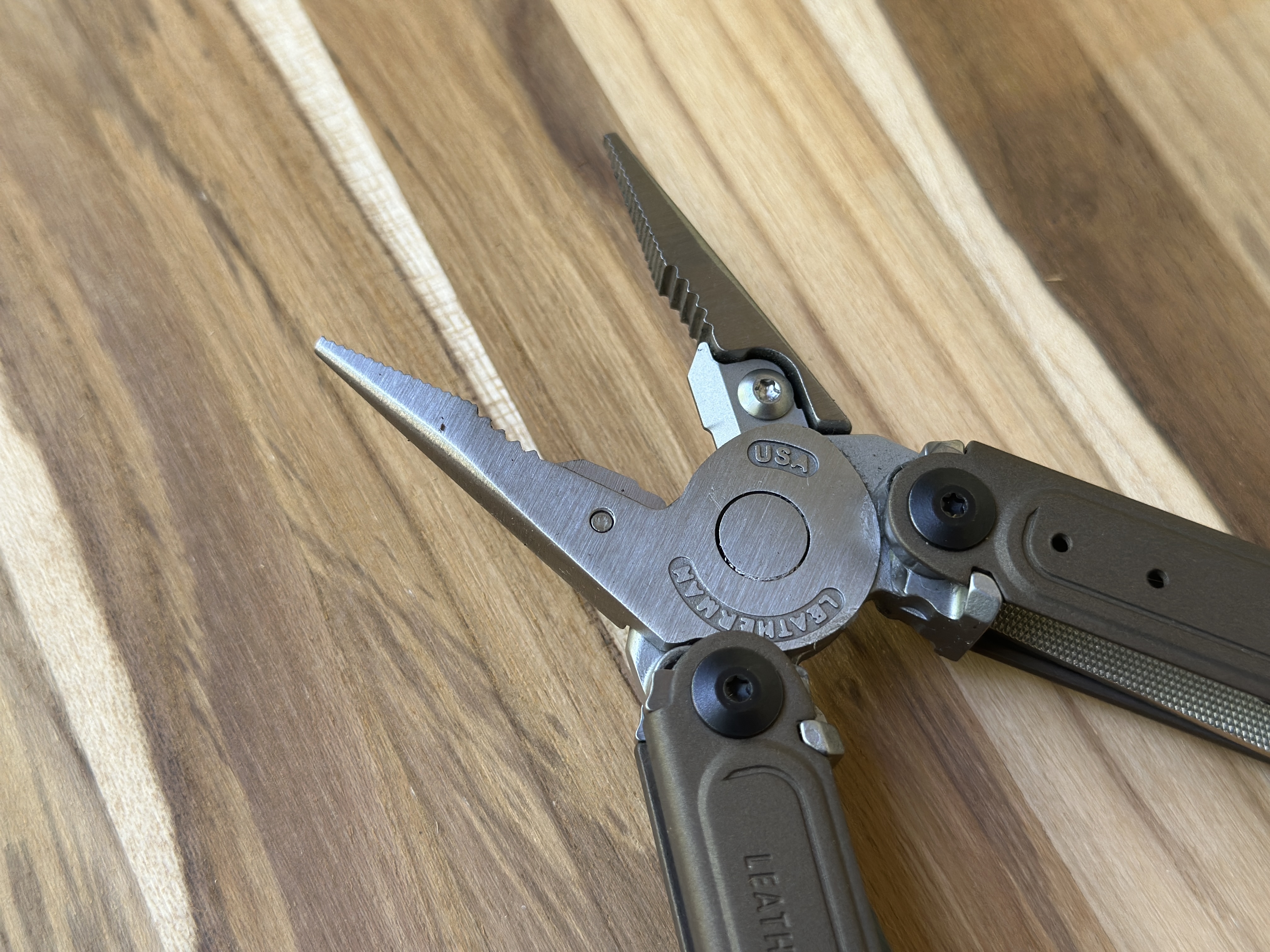 ARC Pliers