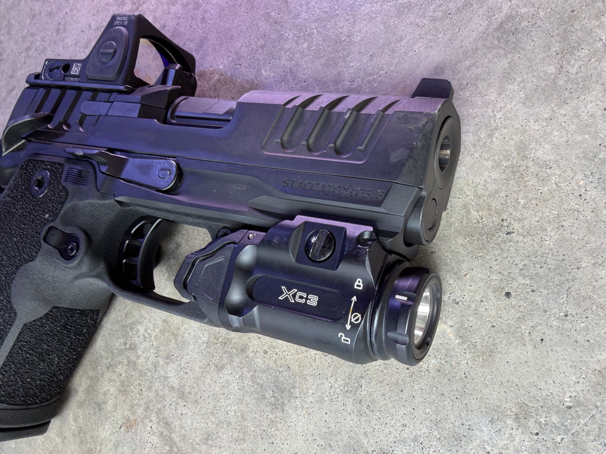 pistol light