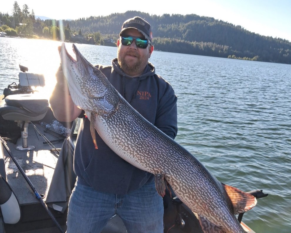 “I’ve Been Looking for This Fish for 30 Years.” Idaho Angler Lands Record Pike