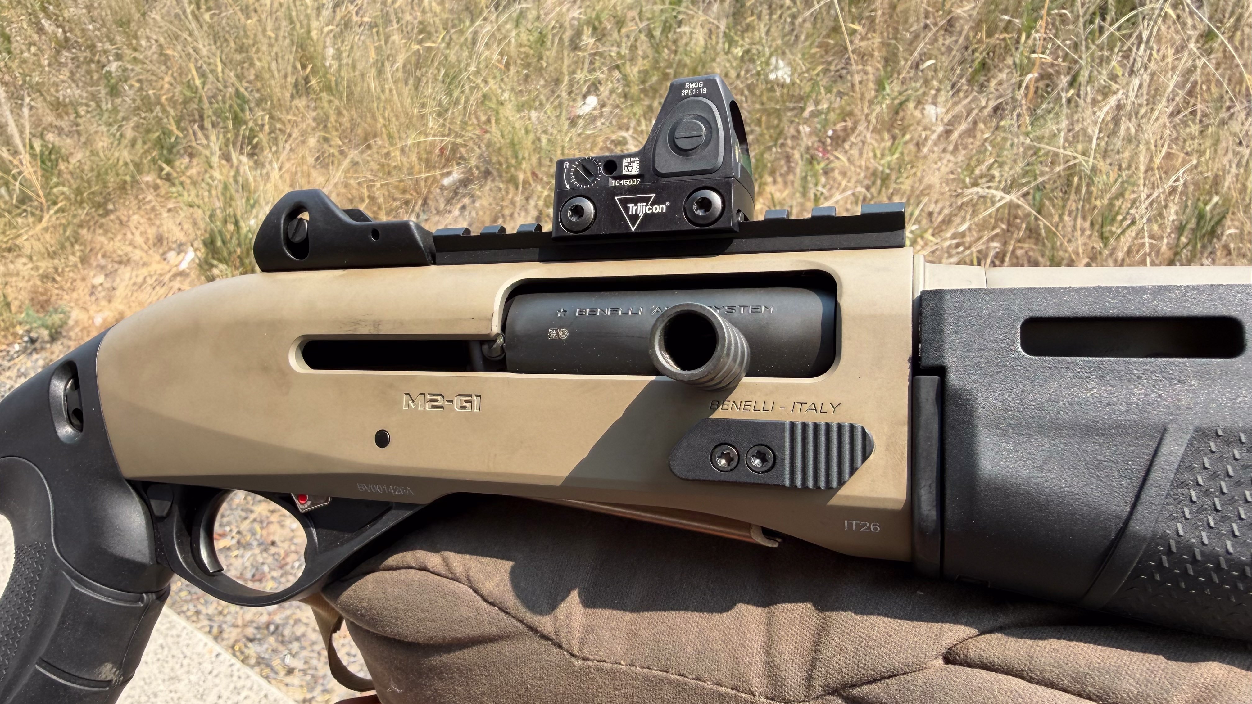 Detail of Benelli M2-G1 action