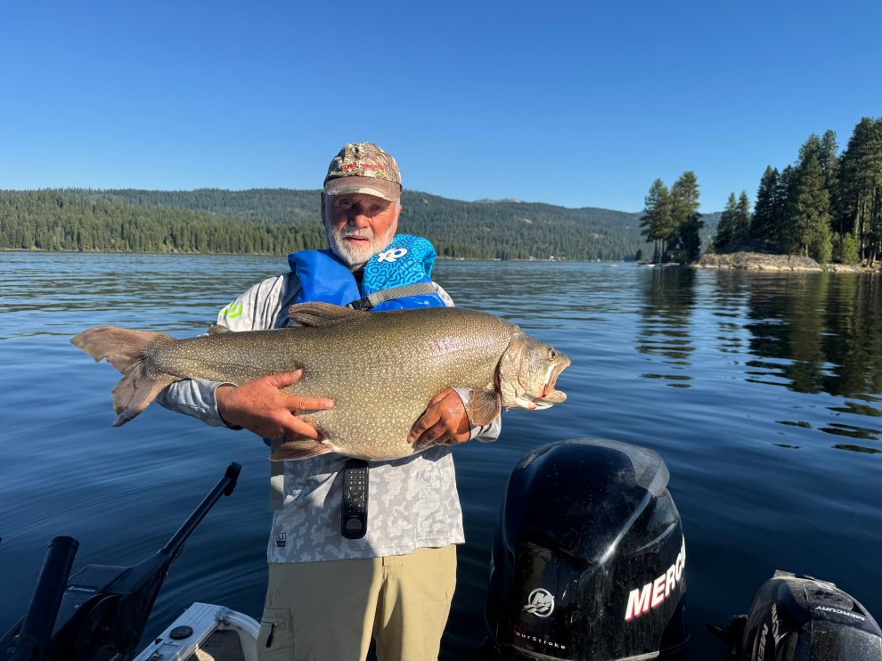 Watch Angler Land (and Measure) This Record-Breaking Lake Trout