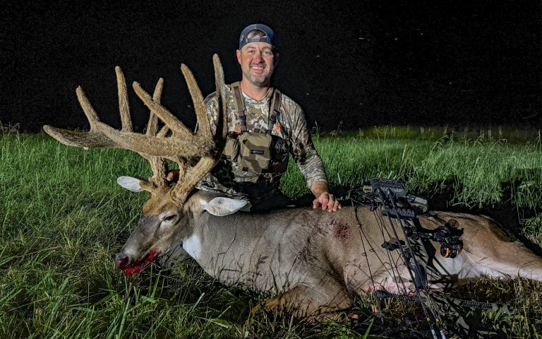 200 inch Kentucky Velvet Whitetail